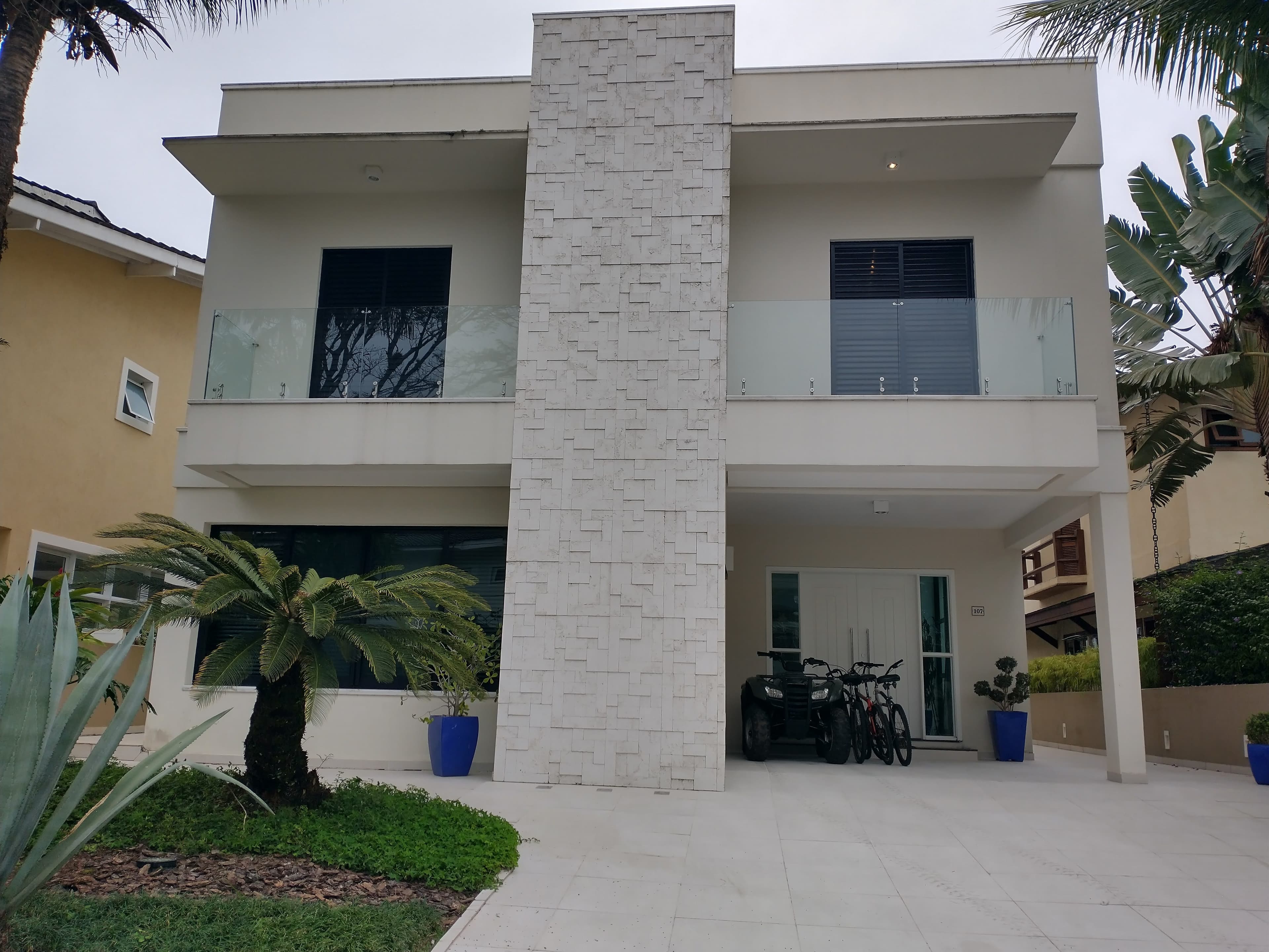 Sobrado para temporada com sala de poker - foto 2